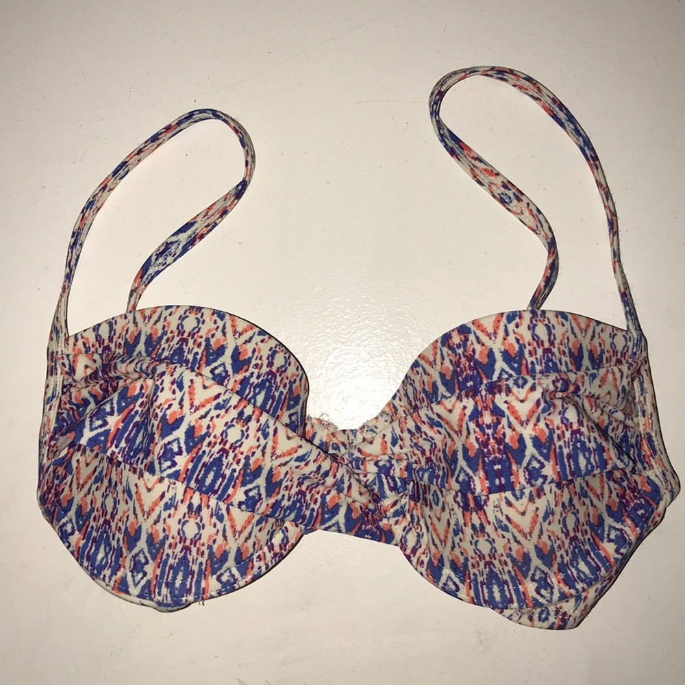 Bikini top